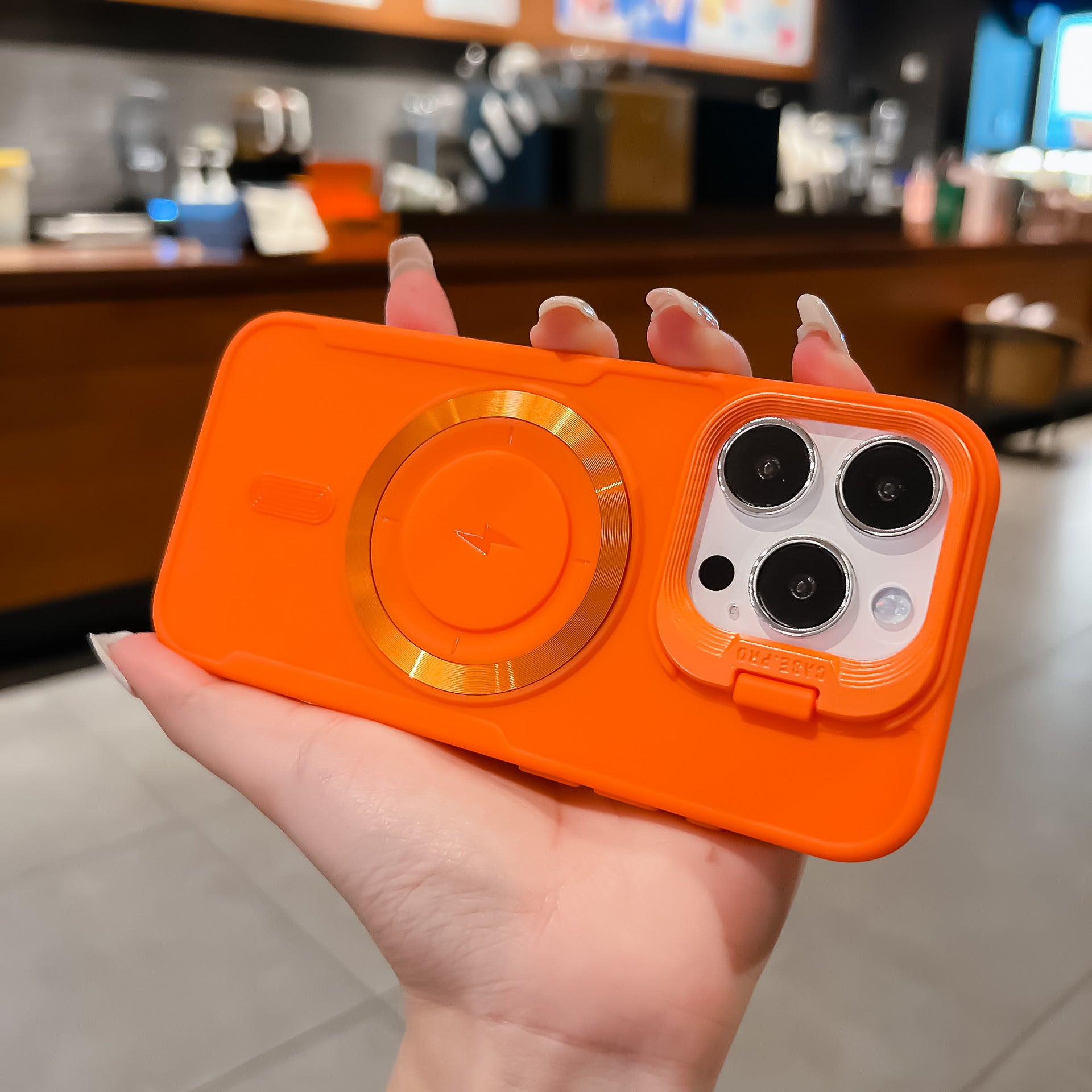 Lightning Magnetic Matte Soft Case Mobile